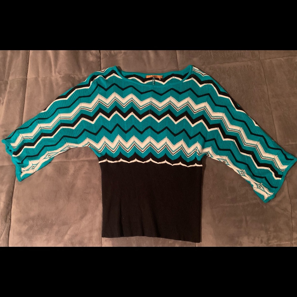 Sweater, teal black white silver chevron Size M